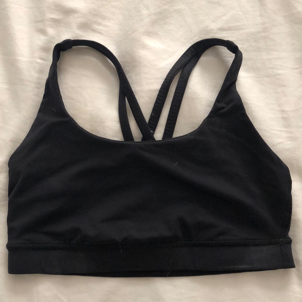 Black LuluLemon sports bra